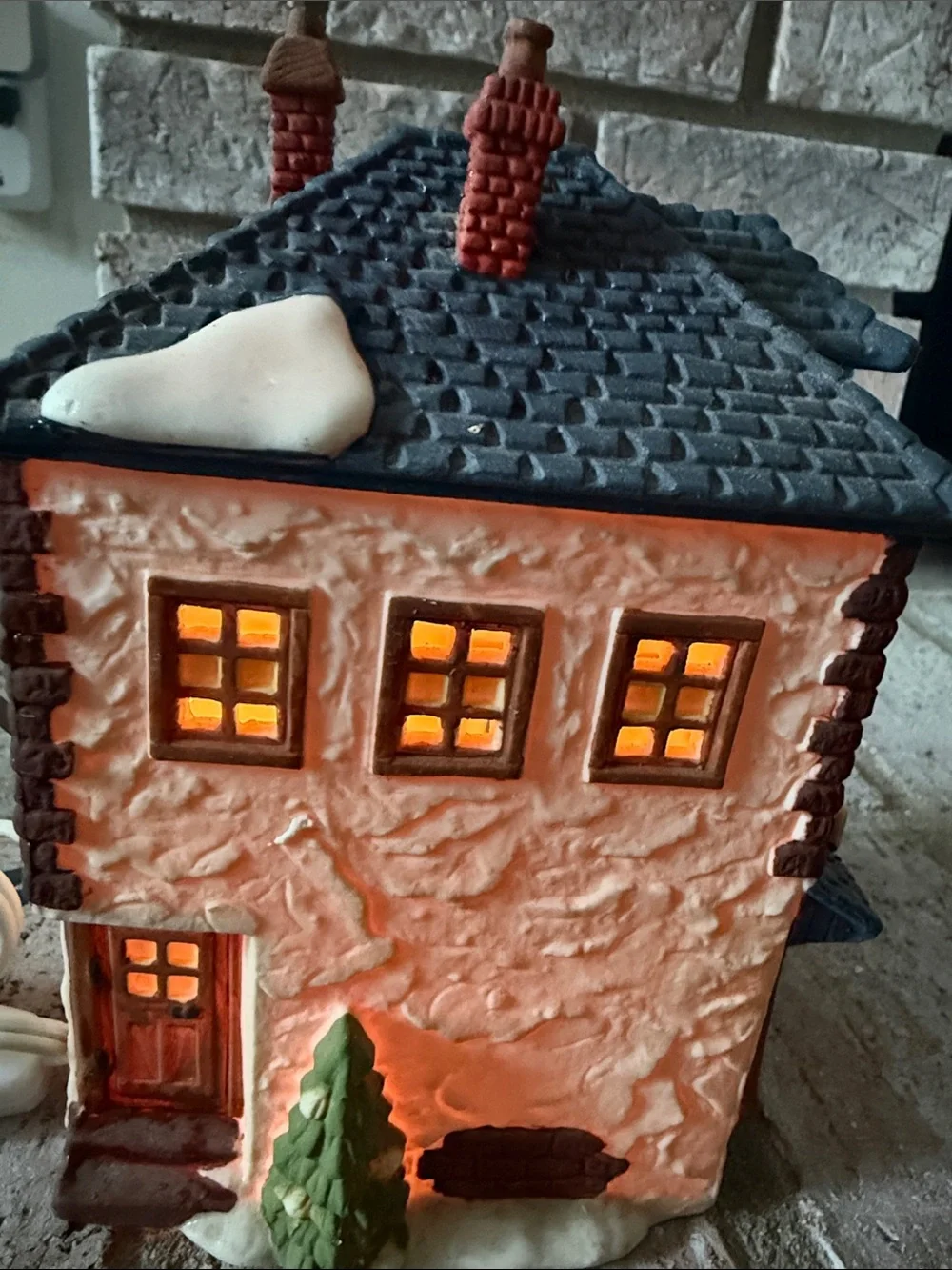Vintage Dept 56 Heritage Village Collection, Dickens Series Walpole Tailors